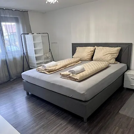 Apartment Schones In Ammerbuch: Siyen Three *